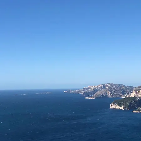 T2 Duplex Apartment La Ciotat