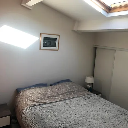T2 Duplex Apartment *